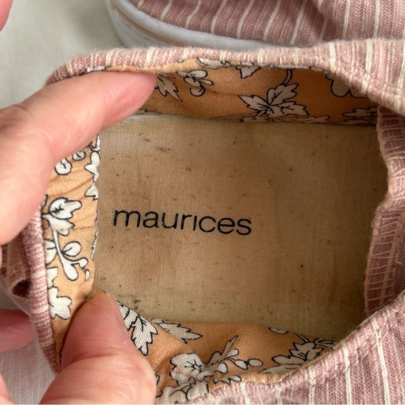 Maurices Slip on Lace up Canvas Stripe Sneakers Size 10 - Picture 7 of 10